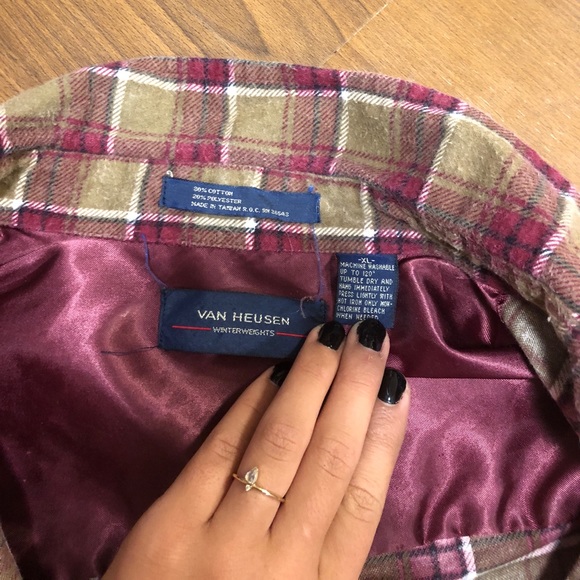 oversized flannel - Picture 4 of 5
